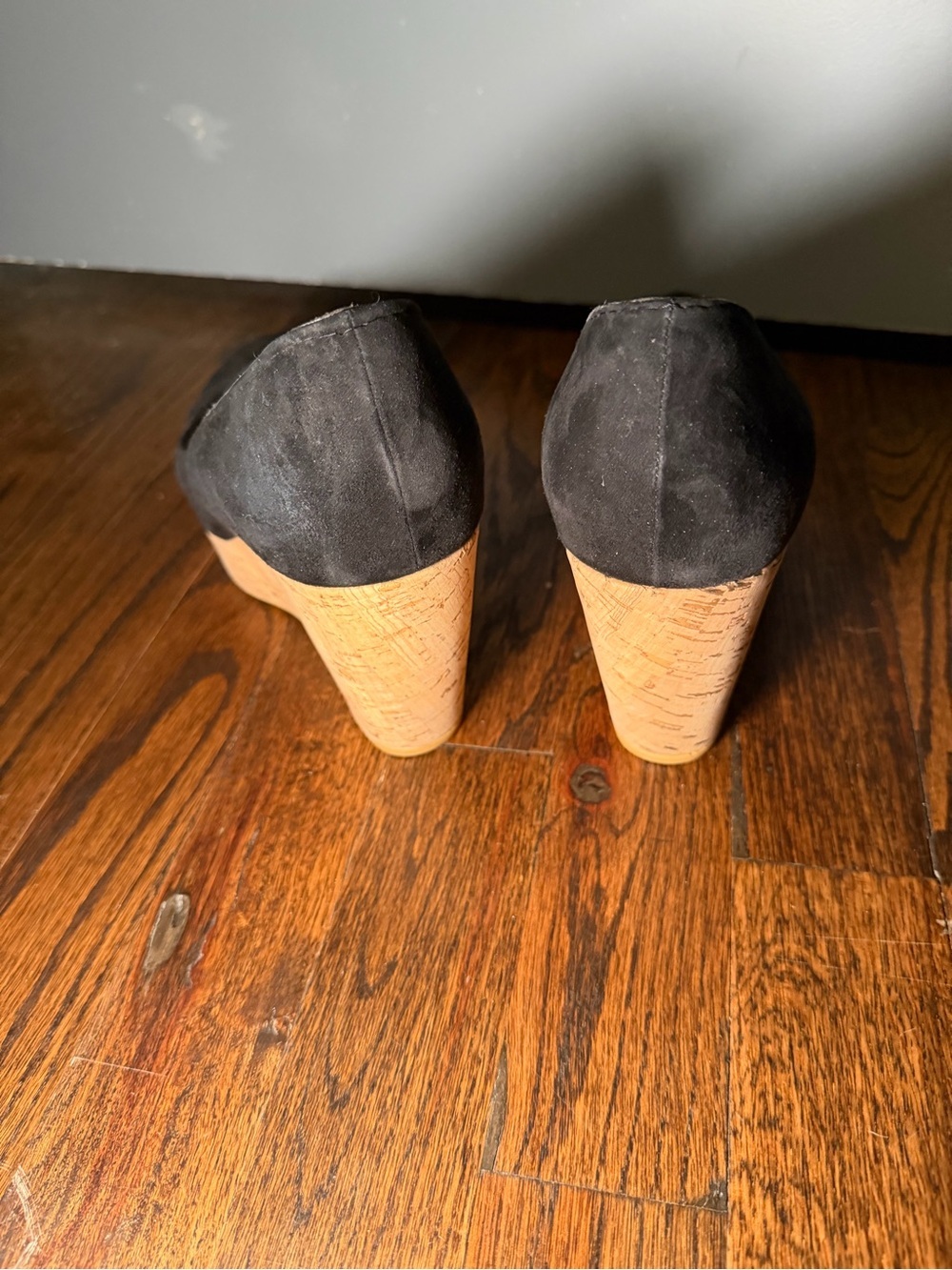 Stuart Weitzman wedges size 10.5 - Picture 3 of 9